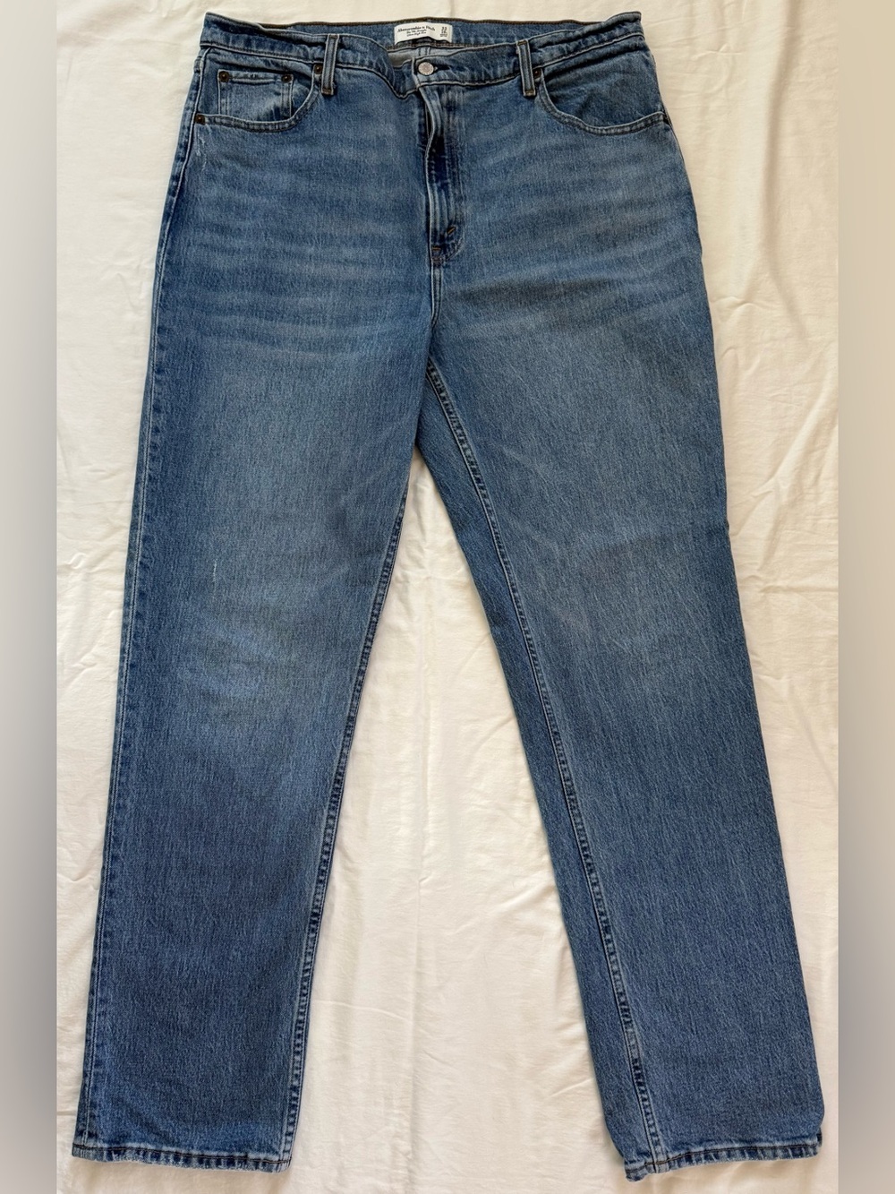 Abercrombie Straight Ultra High Rise Jeans Light Wash 33 16L